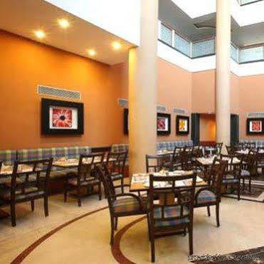 Katriya De Royal Hotel Hyderabad Exterior photo